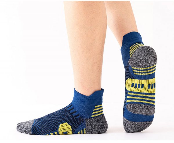 Men's Thick Towel Bottom Breathable Sports Socks